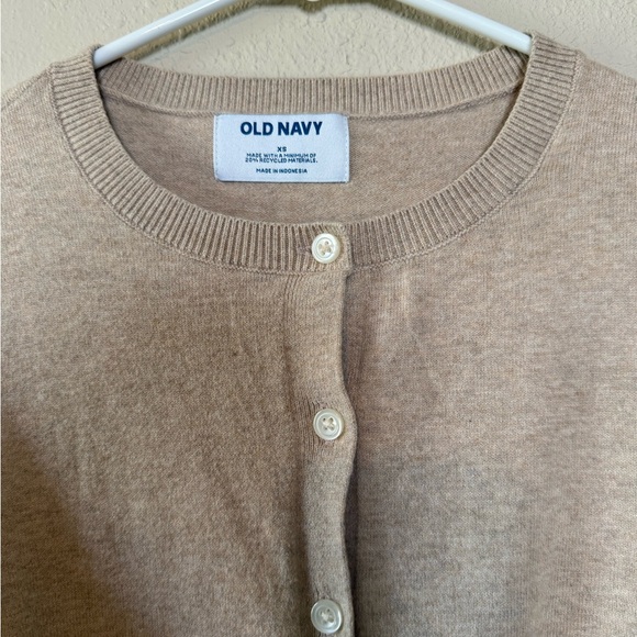 Old Navy Women's Beige Cardigan Sweater - Picture 2 of 3